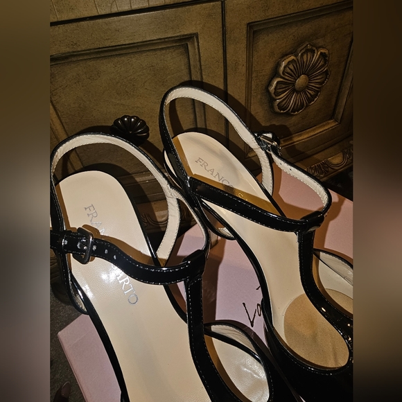 Franco Sarto Black/cork heels - Picture 2 of 6